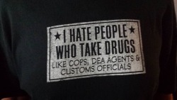 reddlr-trees:  I hate people who take drugs