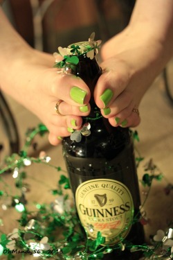 feetplease:  Wish I could celebrate St. Patrick’s Day with her! 