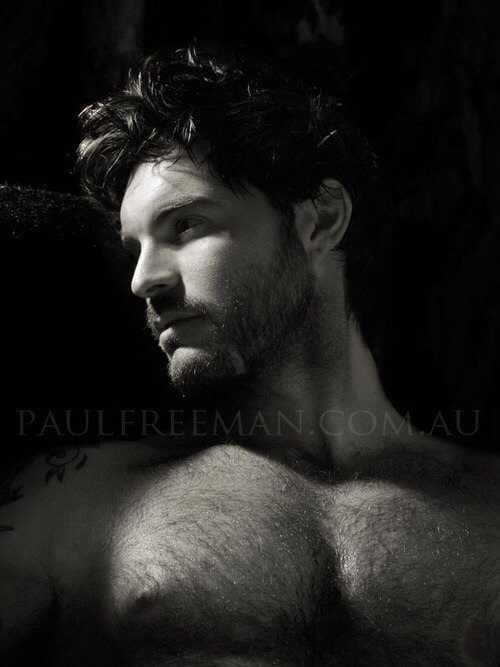 hot4hairy:  Paul Freeman H O T 4 H A I R Y Tumblr | Tumblr Ask | TwitterEmail | Archive | FollowLeave Voicemail:1-206-278-5729 (206-A-SUK-RAW)HAIR HAIR EVERYWHERE!     