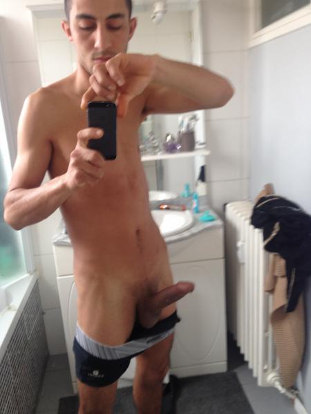 frenchmenexposed:  Nahim, 28 Bi, Single 