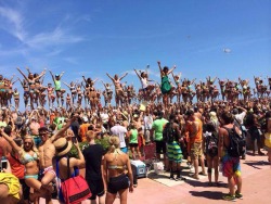 rapha-the-flying-flyer:  Cheer Nation