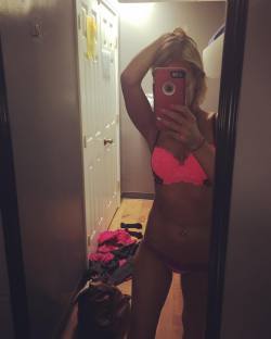 amberlyndsey:  #lingerie #sunkissed #hatersgonnahate #blonde