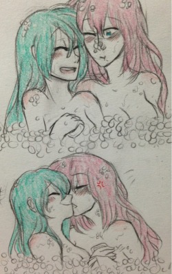 decent sketchbook photo #5 (miku gets silly with the bath bubbles)