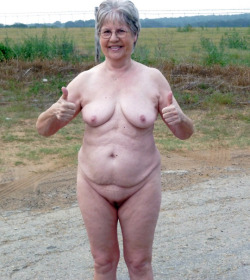 Nice nuder granny showing her flabby old but sexy body!Find your