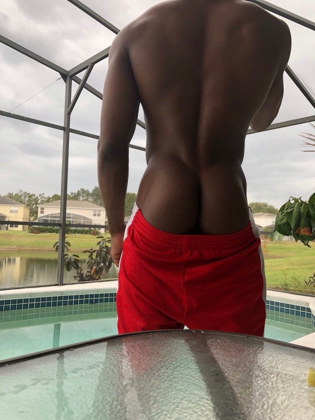 black-bull-ass:Check it out