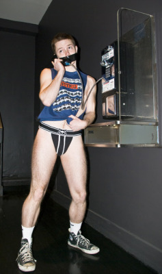 bossyboys:  dawgman:  #NastyPig on phone  the boy was confused