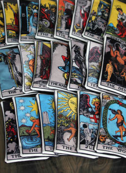 sosuperawesome:  Tarot Card and Palmistry Velveteen Pencil Cases