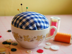 agalmacoppelia:  (via MAKE | How-To Tuesdays: Vintage Teacup