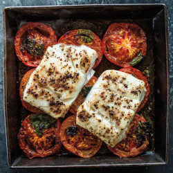 guardians-of-the-food:Black Pepper Halibut Steaks with Roasted
