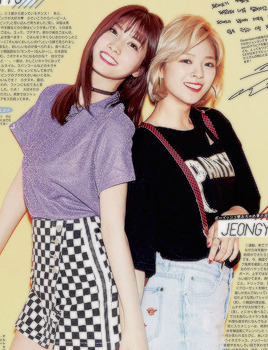 msmina:  TWICE x ‘SEVENTEEN’ Magazine Japan