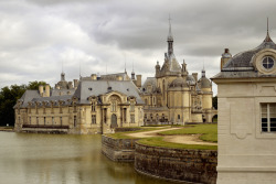 allthingseurope:  Château de Chantilly, France (by erikomoket)
