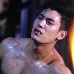 j-aime-asian-men:  Imagining his cumming face 