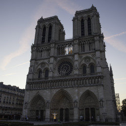 breathtakingdestinations:  Notre Dame de Paris - Paris - France