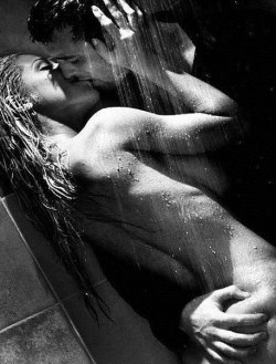 sex-place:  -