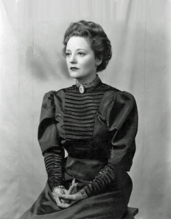 mudwerks:  Tallulah Bankhead as Regina Giddens in The Little