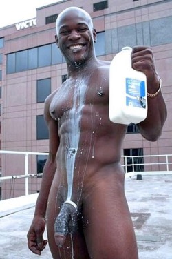 fucknstunningmen:FucknMilkchocolate