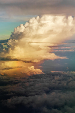 c1tylight5:  Rainbow Cloud | Harrison Zhao 