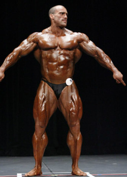 musclegods2:  Alfonso Del Rio. IFBB Phoenix Pro - 2011. View