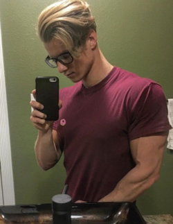 bulging teen muscles