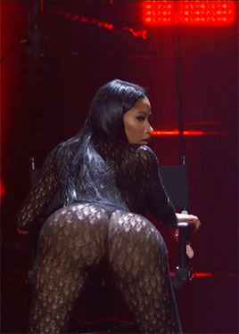 nickiminajdaily:Nicki Minaj TWERK at the 2016 TIDALX1015 performance.