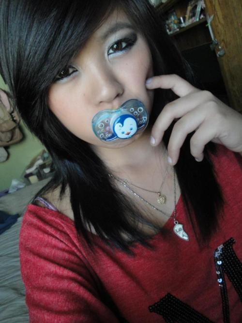 cherishedpictures:  Personally I find that girls who don’t mind using a pacifier, or binky depending on how you call it, or actually like/love using them to be really attractive and quite sexy. Photo credits: Daddy’s girl by ~bbmelodie nummy by ~Am-Brehhh