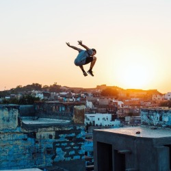 studentofmovement: david belle pose