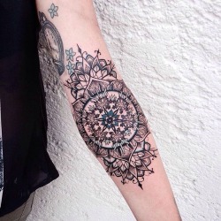 tattoosandswag:  Jessica Kingzer 