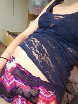 naturalperfectconfused:  Belly in lace ❤❤