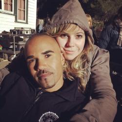 criminalmindsfeed:  @Vangsness: Cold but happy. @shemarmoore