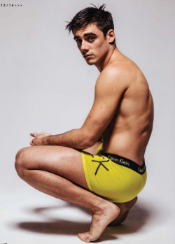 amazingmalenudity:Chris Mears