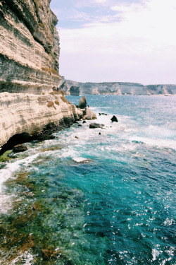 do0pevibes:  earthlycreations:  Below Bonifacio  Find great content