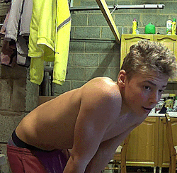prettygayboys:  similar posts: here 