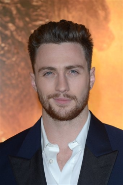 whitegirlsaintshit:  godmuva:  soulsbeyondrepair: Aaron Johnson