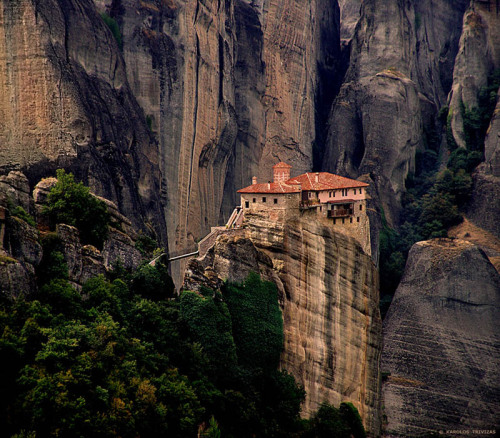 Watch your step (Roussanou Monastery, Meteora, Greece)