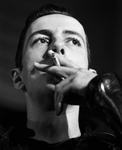 mymindlostme:  Joe Strummer / The Clash August 21,1952   -  