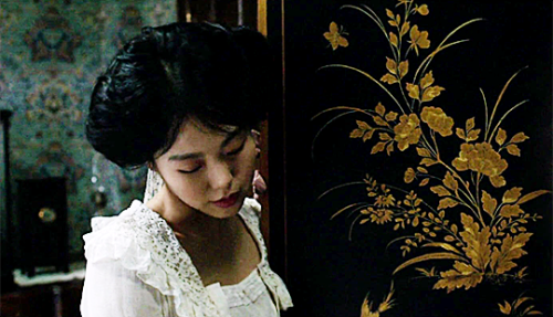 yelena-belxva:  The Handmaiden (2016) Dir. Park Chan-wook