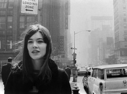 ivaplays:  Francoise Hardy in NYC, 1965. 