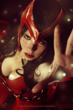 hotcosplaychicks:  Scarlet Witch - Avengers - Marvel Comics by WhiteLemon   Follow us on Twitter - http://twitter.com/hotcosplaychick 