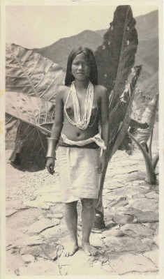 Ifugao woman in front of root crop. Via Paul Eric Darvin.