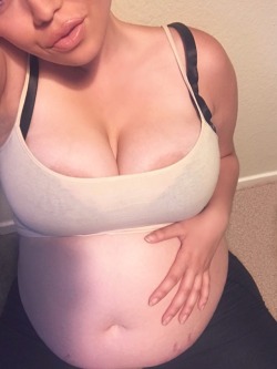 mamajulianna:  23 week belly 