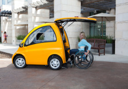 joshkerr:  Kenguru is a tiny electric hatchback for wheelchair