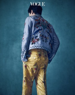 stylekorea:  CN Blue’s Jung Yong Hwa for Vogue Korea March