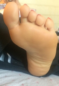 Alicia Goddess Feet