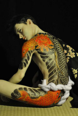 gay-erotic-art:  the-beauty-of-men: Hideki Koh   The exotic and