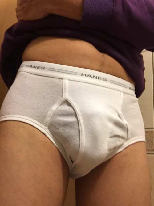 s487655:  New pair of HANES!