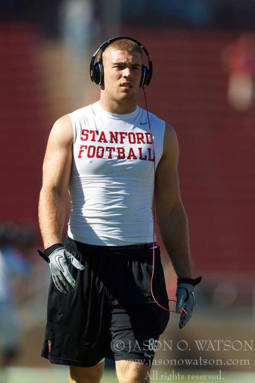 Stanford’s Zach Ertz Locker room interview -Â http://vimeo.com/56622736