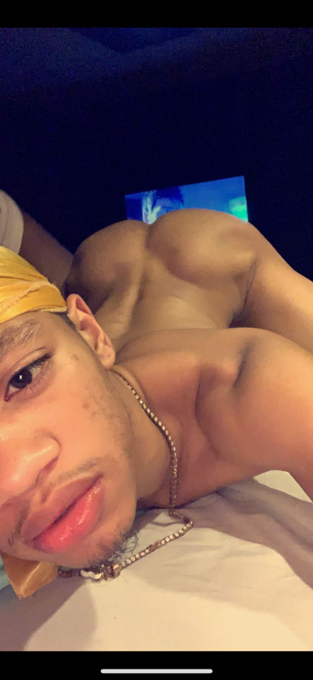 princeheem:Stop playing & eat this ass 💜OnlyFans