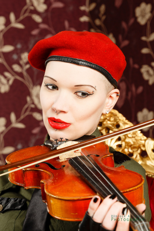 nosferatusbride:  #Uniform and #violin. #Red #lips are for #kissing. Photo/Edit: RAT photography Model/Make Up/Outfit: Nosferatu’s Bride 