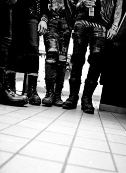 degross:  photo by Adam DeGross