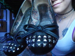 themissarcana:  My first pair of flats, gifted to me by someone,